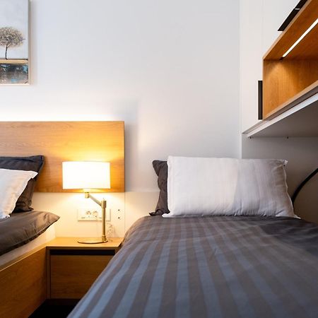Masarykova Residence - Modern 1-Bedroom In City Center & Free Parking Любляна Екстер'єр фото