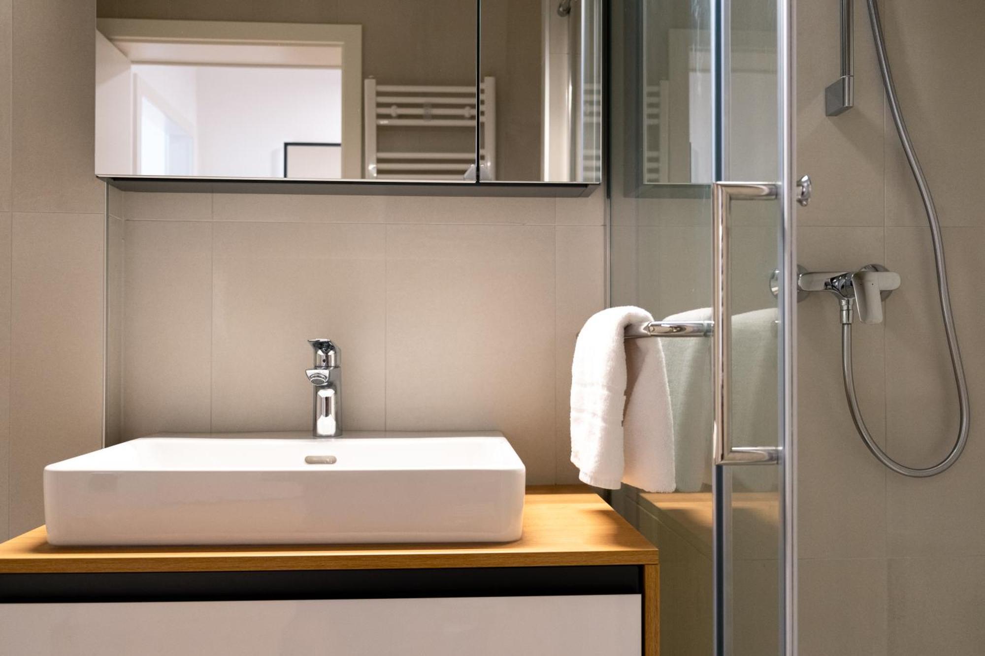 Masarykova Residence - Modern 1-Bedroom In City Center & Free Parking Любляна Екстер'єр фото